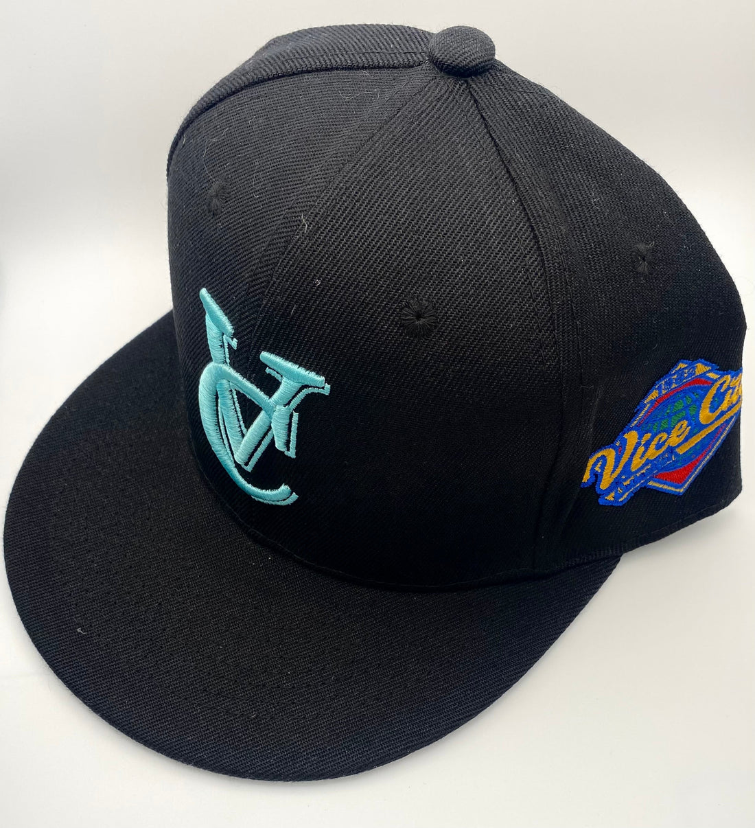 Unleash Your Street Style with a Streetwise Fitted Hat